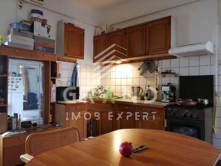 Garsonieră decomandată, mobilată în Semicentral