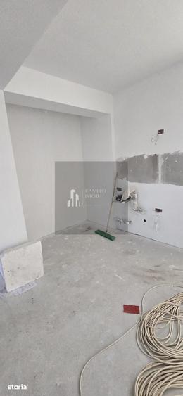 Casă cu 2 camere cu Teren 350 Mp în Central