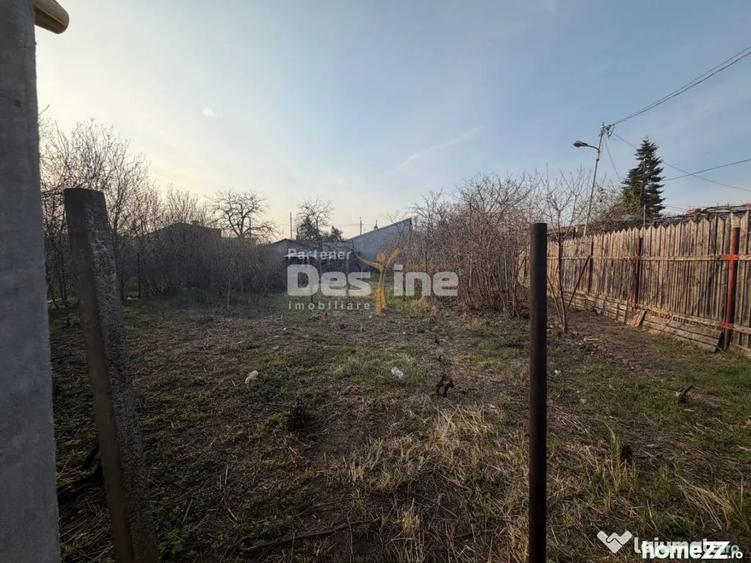Casă cu 3 camere cu Teren 900 Mp în Giulești