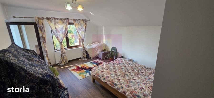 Vila 6 camere de vanzare in Banesti - 12