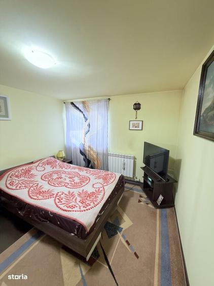 Casă cu 4 camere în Central
