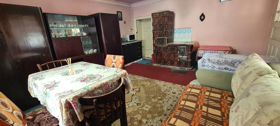 Casă individuală cu 3 camere cu Teren 1044 Mp în Sânpaul