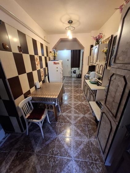 Apartament cu 2 camere decomandat în Sud