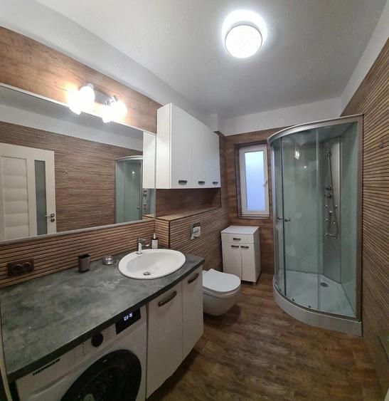 Apartament cu 2 camere decomandat în Florești