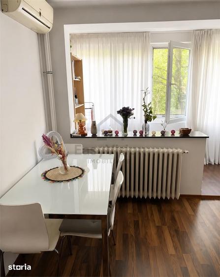 Apartament cu 2 camere decomandat în Tei