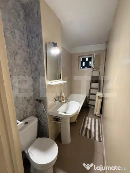 Apartament cu 2 camere semidecomandat în Malu Roșu