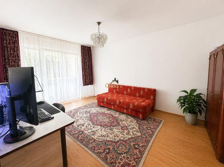 Apartament cu 2 camere decomandat în Mărăști