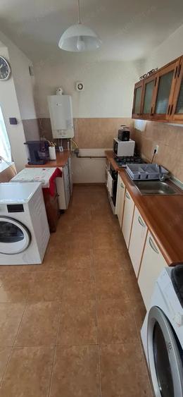 Apartament cu 3 camere decomandat în Giroc