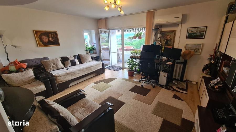 Apartament cu 3 camere în Ultracentral