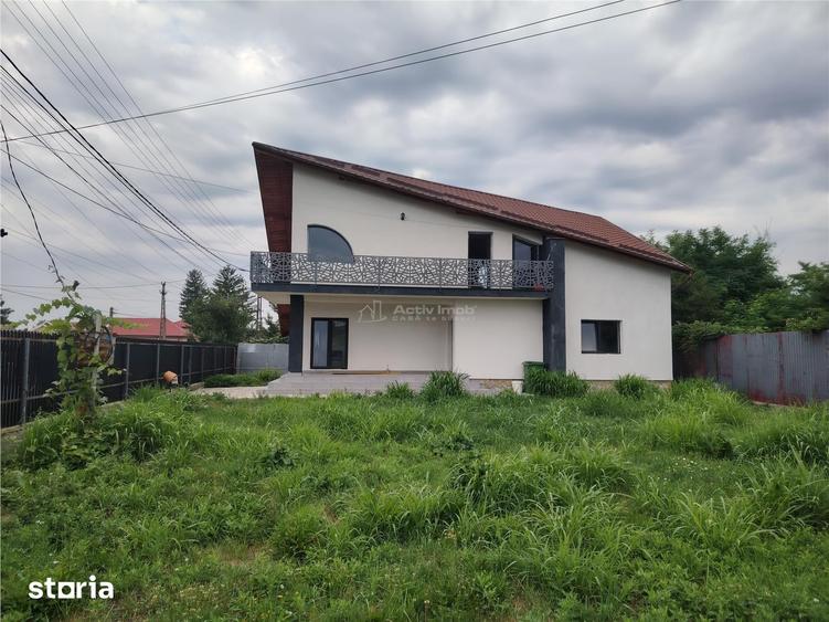 Casă cu 4 camere decomandat cu Teren 600 Mp în Lipănești