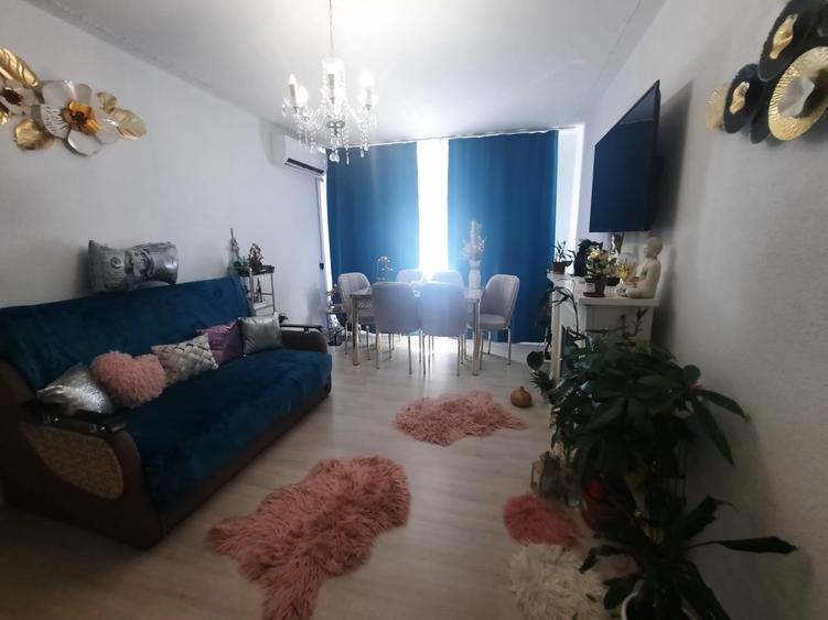 Apartament 3 camere de vânzare - Militari - 2