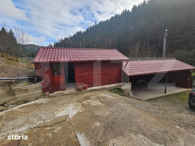 Casă cu 6 camere cu Teren 1565 Mp în Vadu Moților