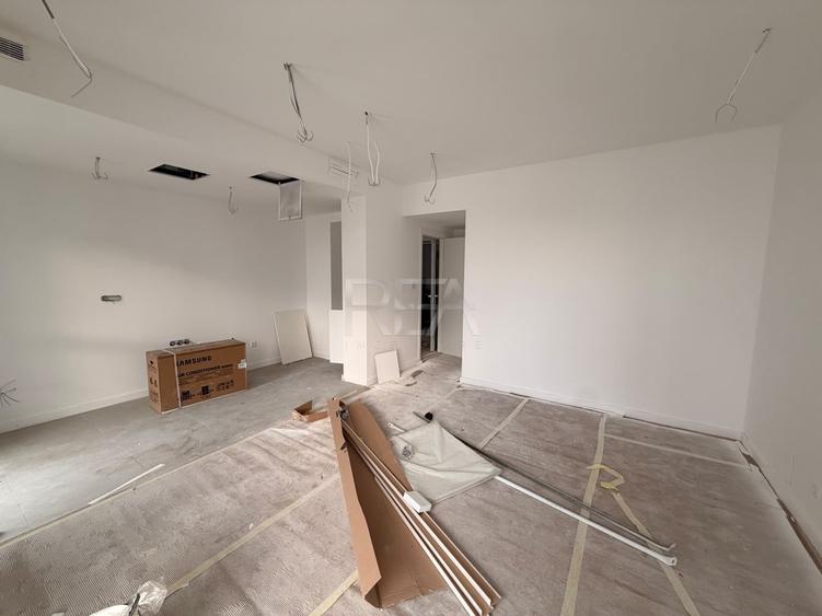 Apartament cu 2 camere decomandat în Aviației
