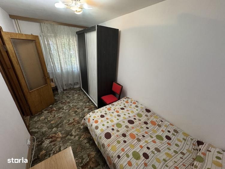 Apartament cu 2 camere semidecomandat în Km 4
