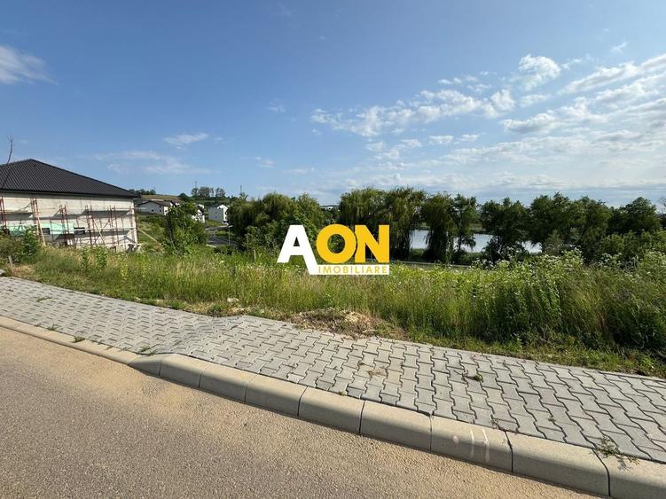 Teren Construcții intravilan de 830 mp, în Central
