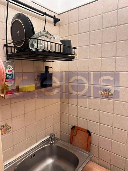 Apartament cu 2 camere, mobilat în Armeneasca