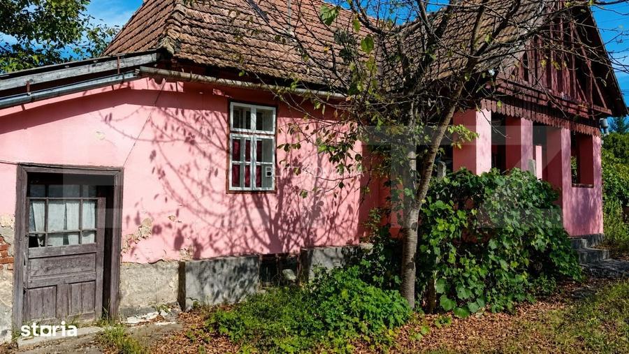 Casa de vanzare, 85 mp, teren 2.200 mp, zona Tampa - Mures