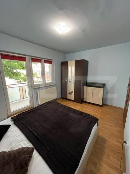 Apartament cu 4 camere decomandat, mobilat în Câmpia Turzii