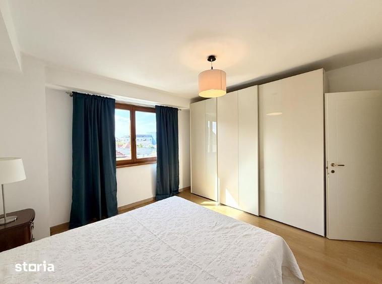 Apartament cu 3 camere în Calea Dumbrăvii