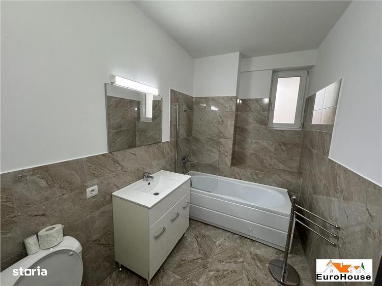 Apartament cu 3 camere decomandat în Ampoi 3