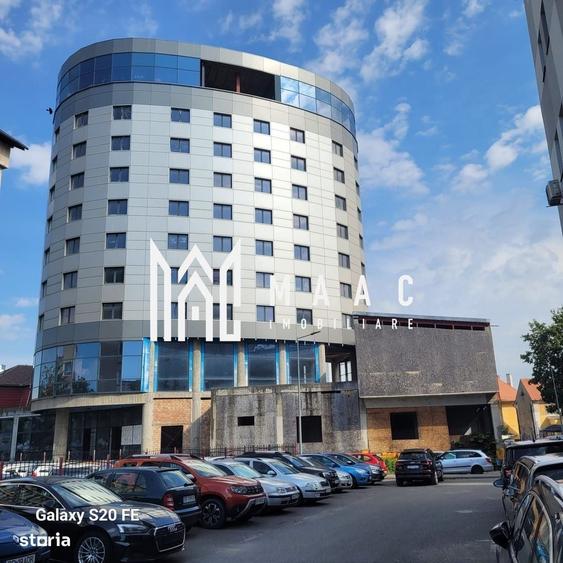 Spațiu comercial, de 8,800 mp, în Central