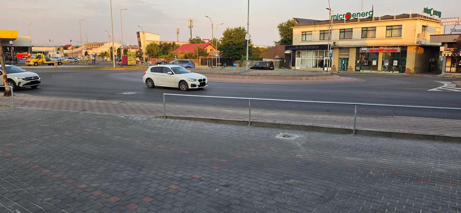 Spațiu comercial, de 150 mp, în Șerbănești