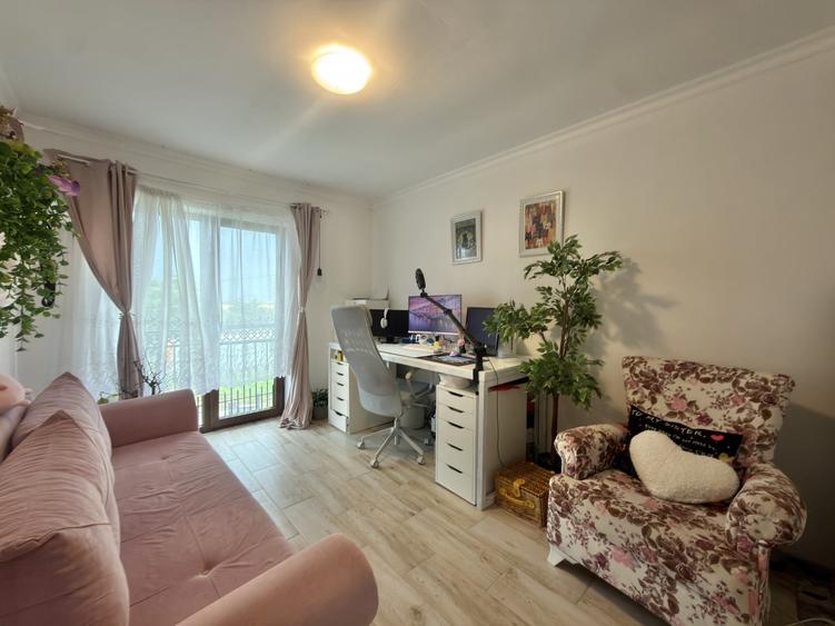 Duplex cu 4 camere cu Teren 263 Mp în Utvin