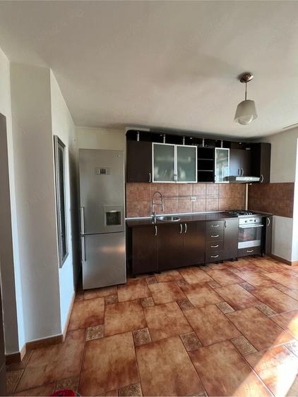 Apartament cu 2 camere semidecomandat în Drumul Taberei