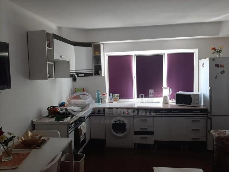 Apartament cu 2 camere decomandat, mobilat în Tătărași
