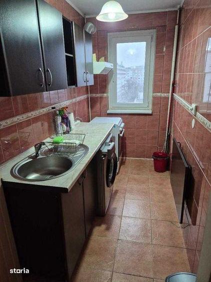 Apartament cu 2 camere decomandat, mobilat în Prelungirea Ghencea