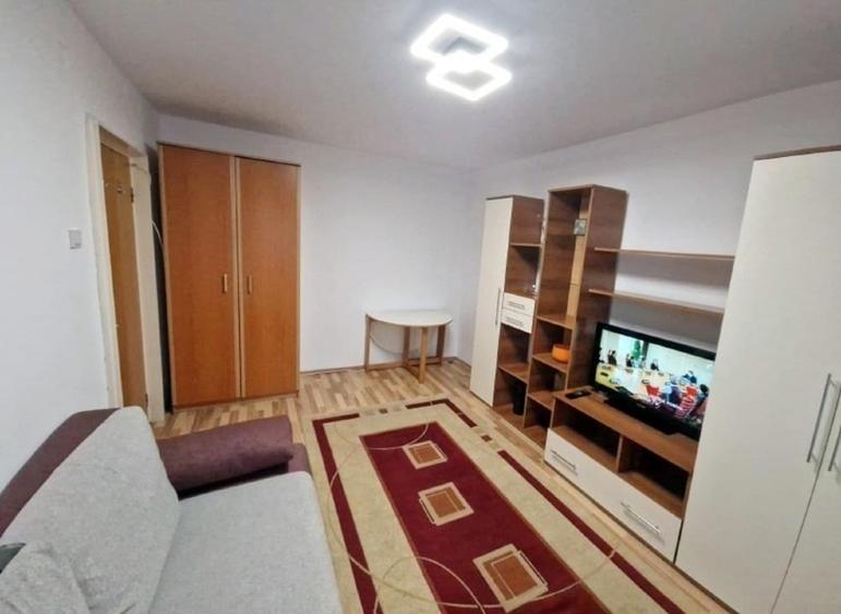 Ap. 2 camere, 4 min. metrou 1 Dec., loc parcare, proprietar - 5