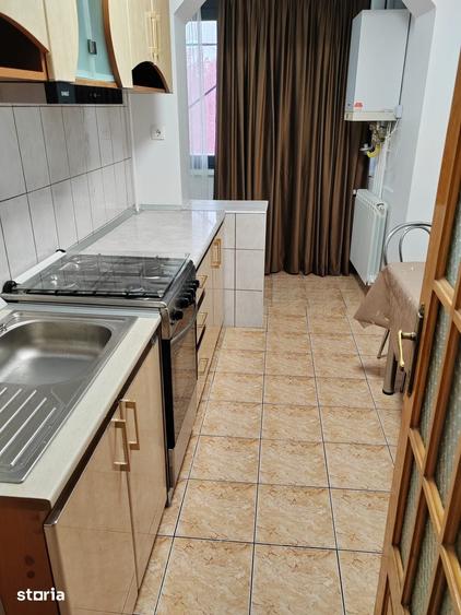 Apartament cu 3 camere decomandat în George Enescu