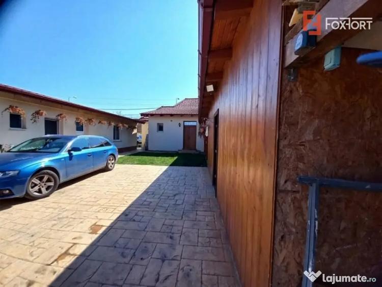 Casă cu 5 camere cu Teren 400 Mp în Kuncz