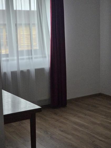 Casă cu 2 camere cu Teren 150 Mp în Exterior Vest