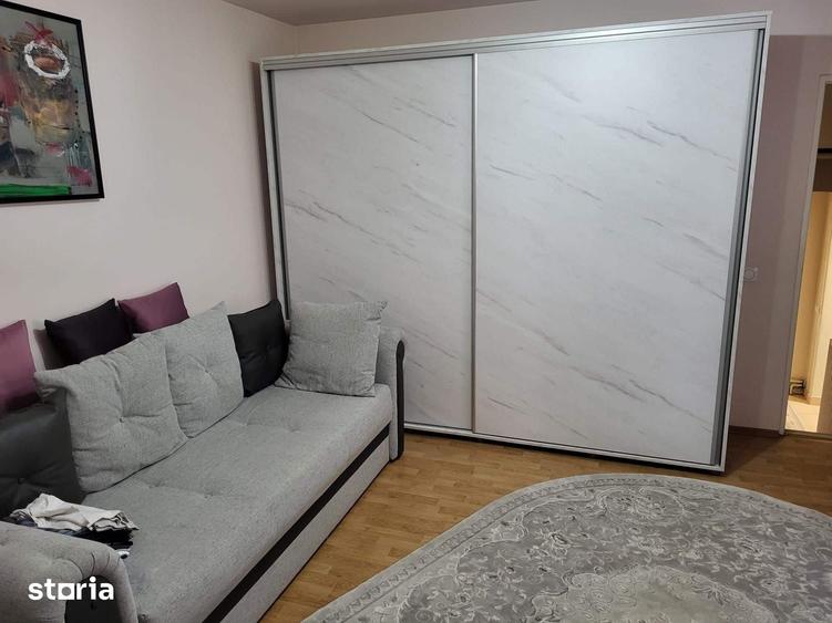 Casă cu 6 camere cu Teren 330 Mp în Turnișor