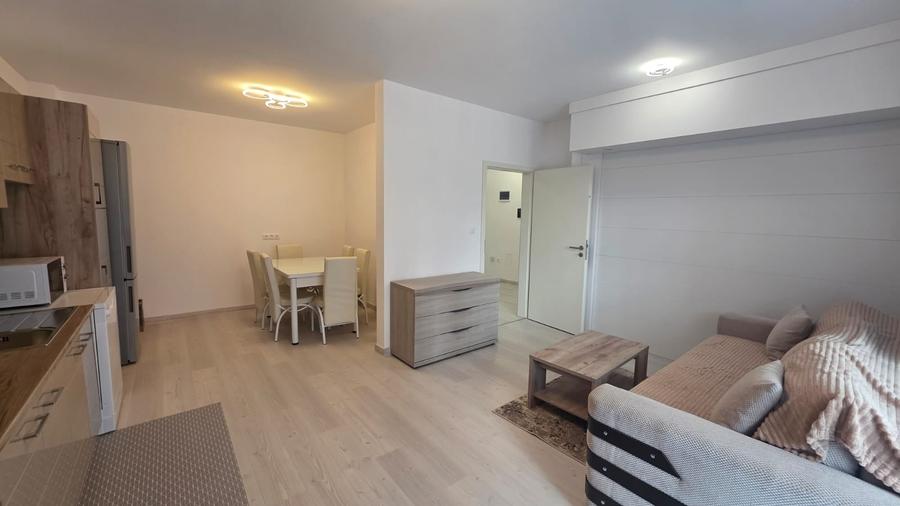 Apartament cu 2 camere decomandat în Avantgarden