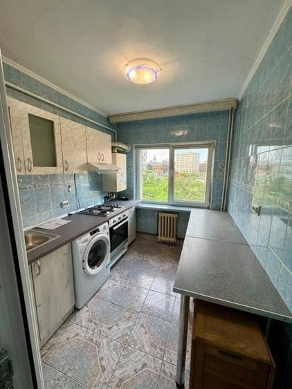 Apartament cu 2 camere decomandat în Podu Roș