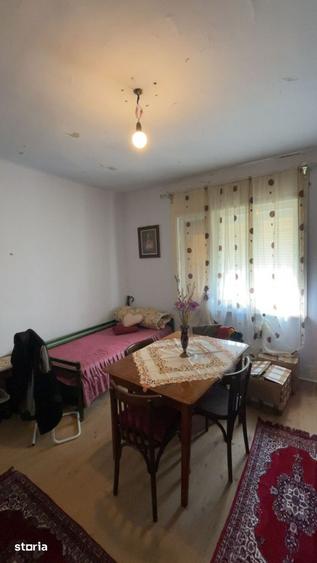 Casă cu 3 camere cu Canalizare în Unirea
