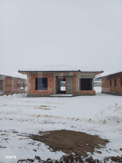 Casă cu 4 camere cu Teren 530 Mp în Mihai Viteazu