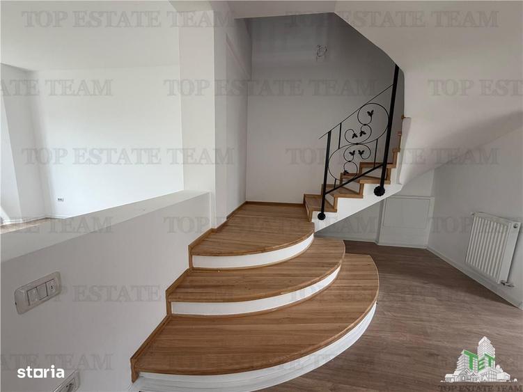 Casă cu 4 camere în Ostratu