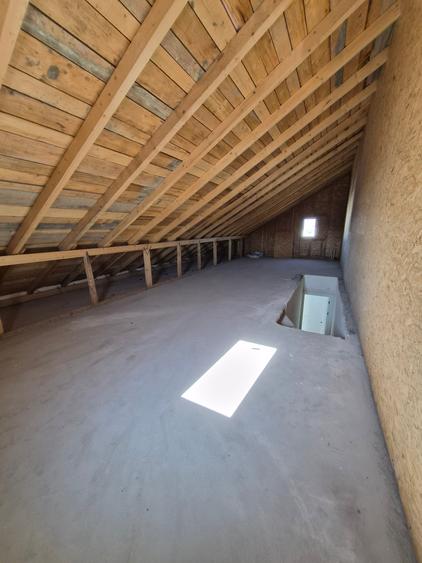 Duplex cu 4 camere cu Canalizare în Haliu