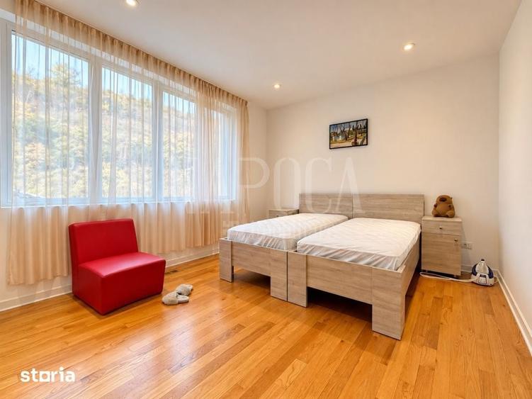 Casă cu Teren 650 Mp în Florești