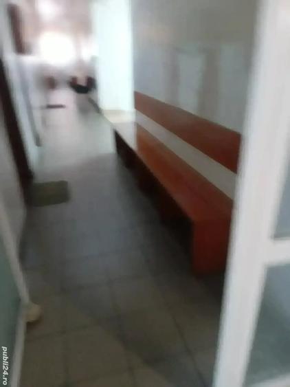 Spațiu comercial, de 13 mp, în Central