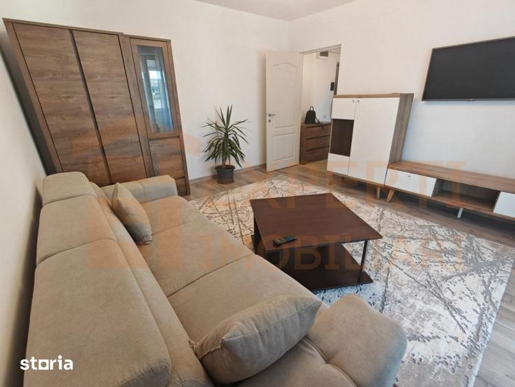 Apartament cu 2 camere, mobilat în Central