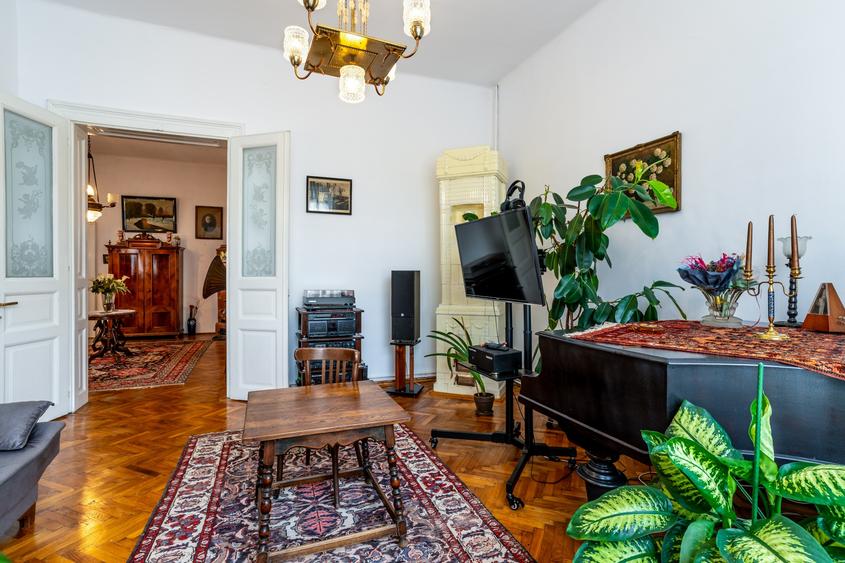 Duplex cu 5 camere cu Canalizare în Andrei Mureșanu
