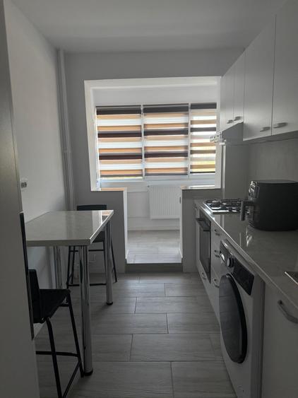 Apartament cu 2 camere semidecomandat în Liviu Rebreanu