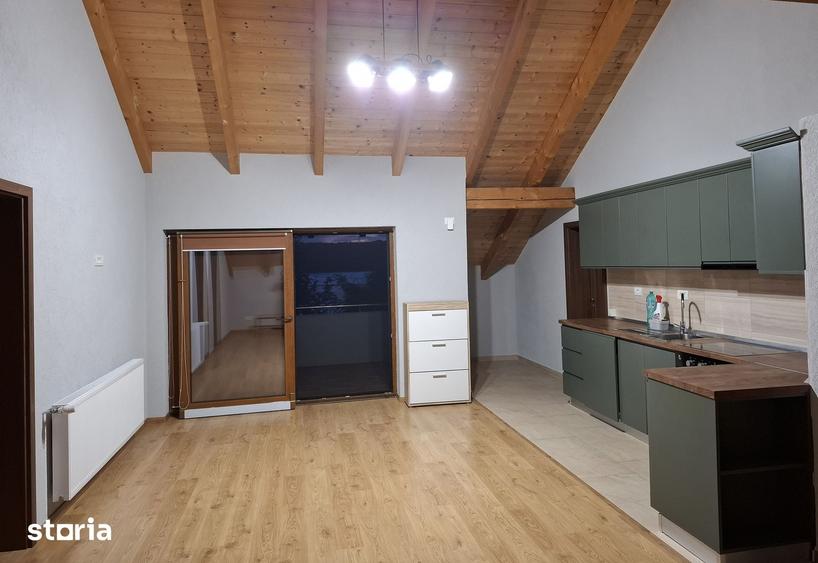 Casă cu 3 camere cu Teren 800 Mp în Șimian