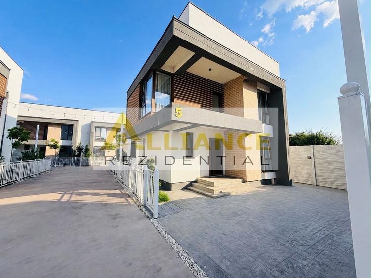 Casă individuală cu 5 camere cu Canalizare în Berceni