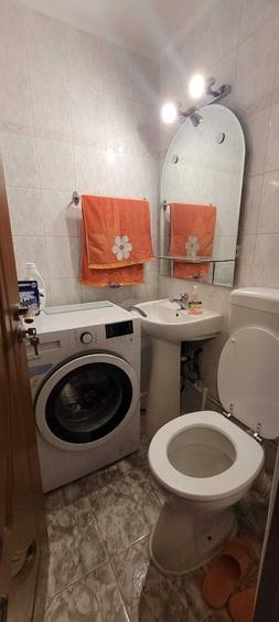Apartament cu 3 camere decomandat în Sălaj