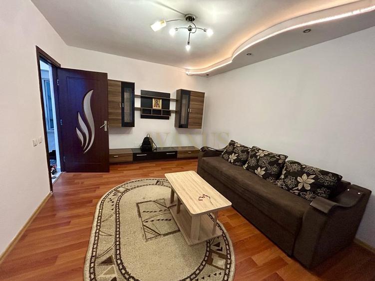 Apartament decomandat de 2 camere, grădină proprie, zona Porii - 3